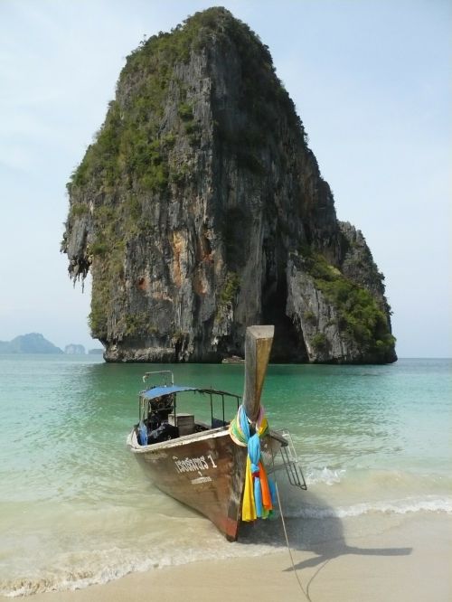 beach cliff boat