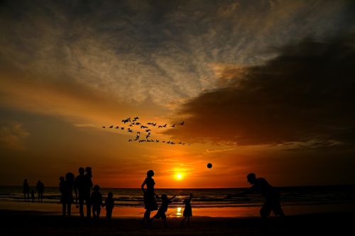 beach families children