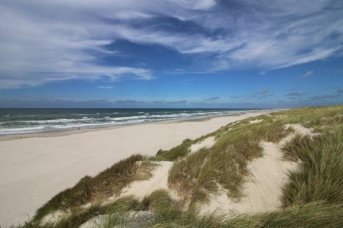beach dune cloud