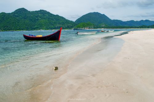 beach peace boat