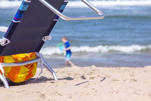 beach chair sand