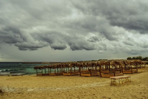 beach empty autumn