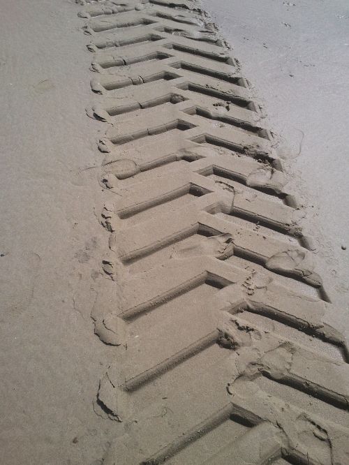 beach tire tracks traces