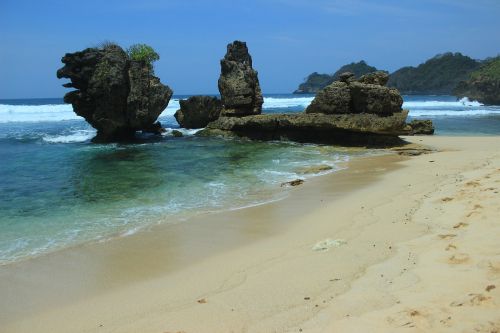 beach rock coastline