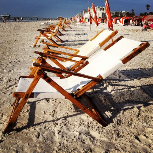 beach chair sand