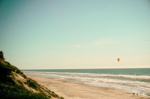 beach kite wind