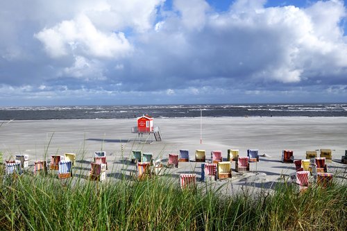 beach chair  clubs  dunes