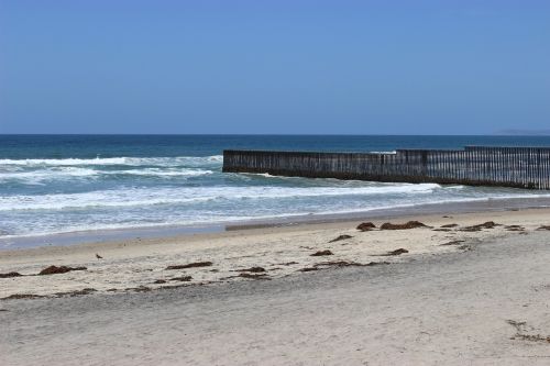 beach tijuana border