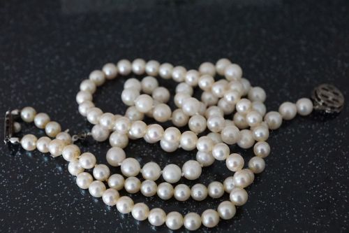 beads jewellery luxury