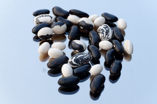 beans  black  white