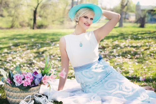 beautiful woman picnic spring