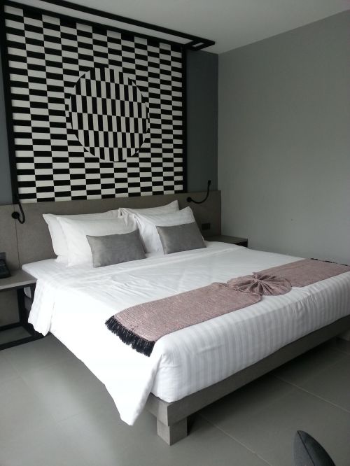 bed hotel bedroom