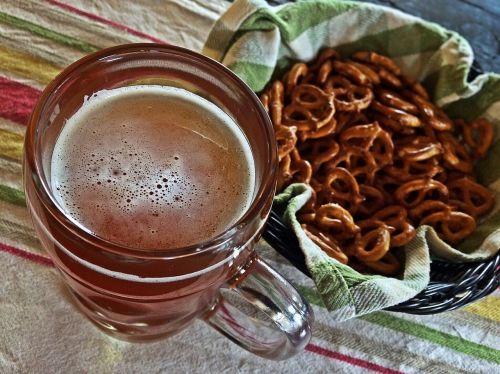 beer pretzels beverage