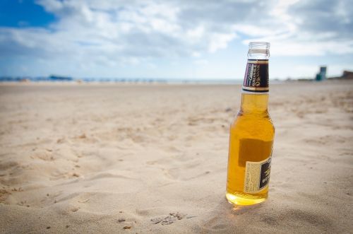 beer beach sand