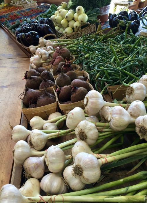 beets fresh vegetables garlic