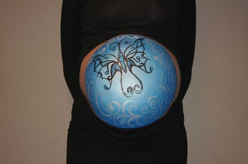 belly painting butterfly pregnant