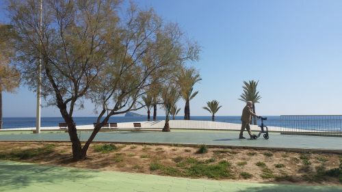 benidorm promenade beach