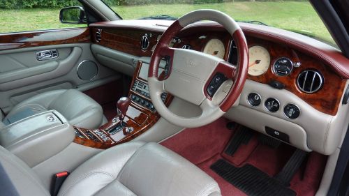bentley car luxury