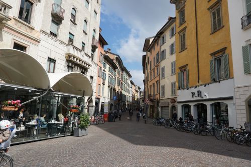 bergamo italy holiday