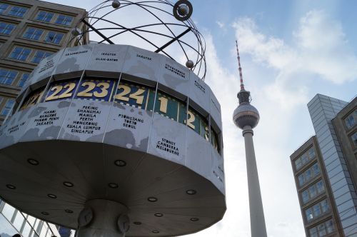 berlin alexanderplatz tv tower
