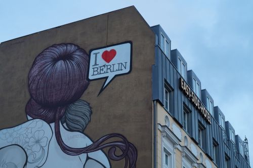 berlin building street art