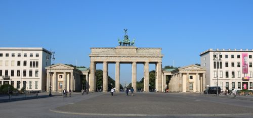 berlin brandenburg gate panorama