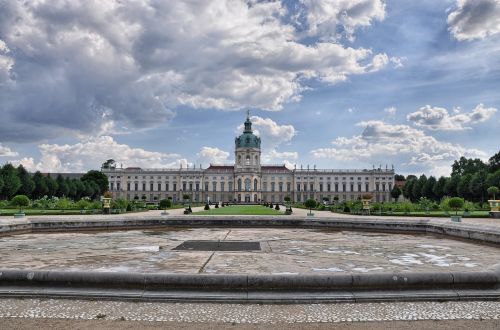 berlin castle building