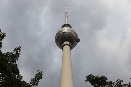 berlin tv tower alexanderplatz