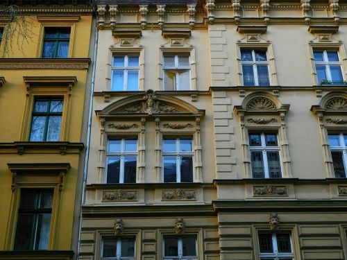 berlin house facade window