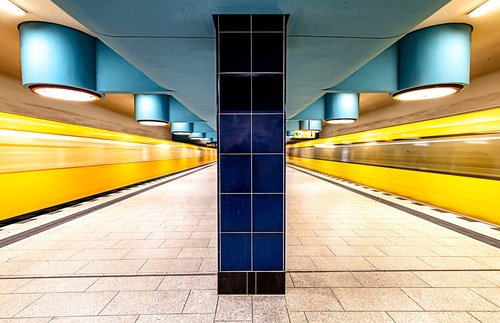 berlin  metro  nauerner square