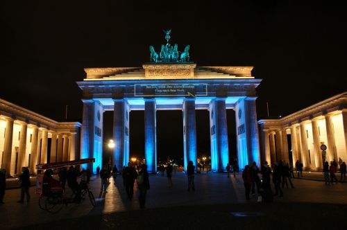 berlin brandenburg gate monument