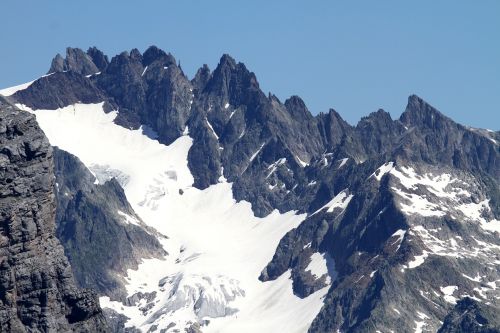 bernese oberland alps mountains