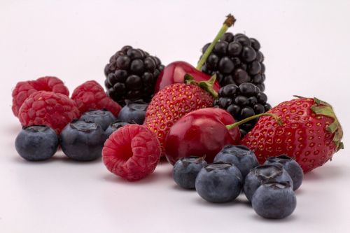 berries blueberries blackberries