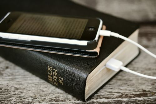 bible iphone mobile phone