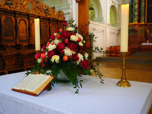 bible wedding altar bouquet