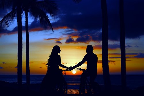 bicycle  outdoor  couple