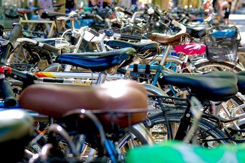 bicycles  downtown  bike city