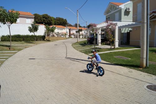 bike child street