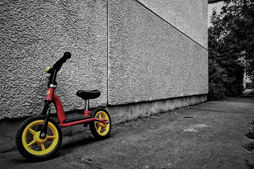 bike yellow red