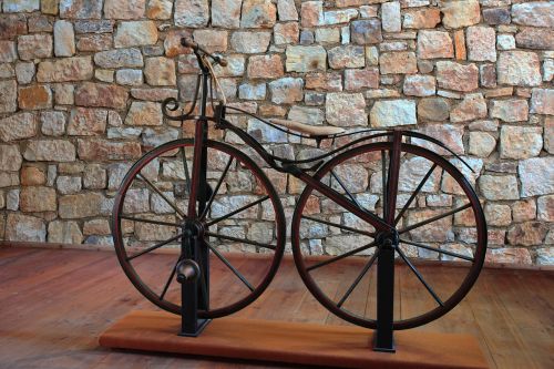 bike old wheel