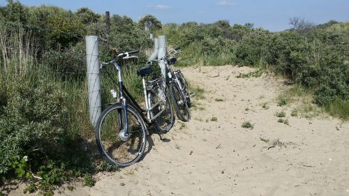 bike wheel sand
