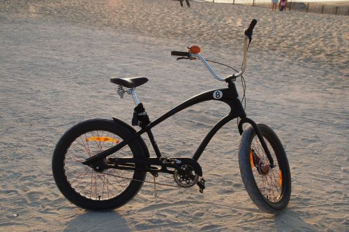 bike beach cruiser wheel