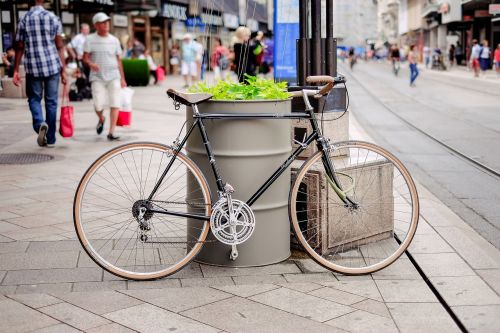 bike bicycle sidewalk