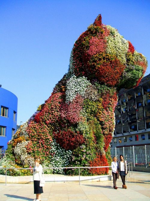 bilbao spain figure