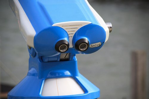 binoculars  focus  chiemsee