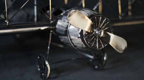 biplane airplane model