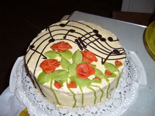 birthday cake marzipan