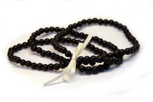 black beads jewellery