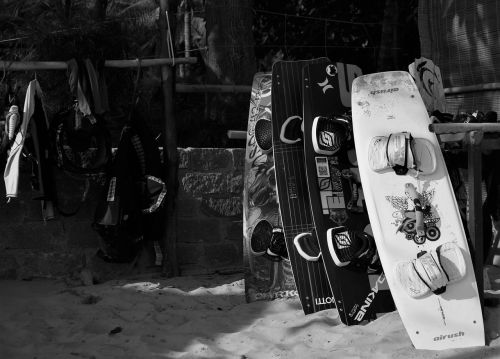 black and white beach kite boards