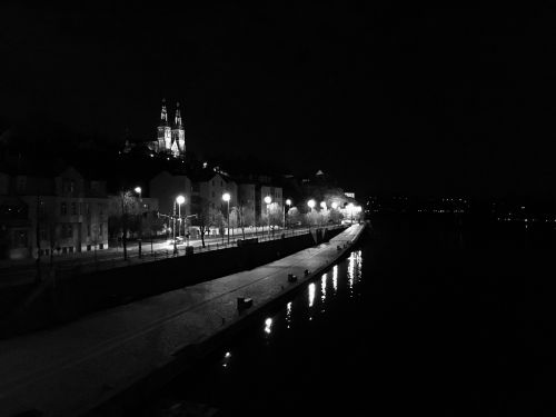 black and white cityscape cathedral